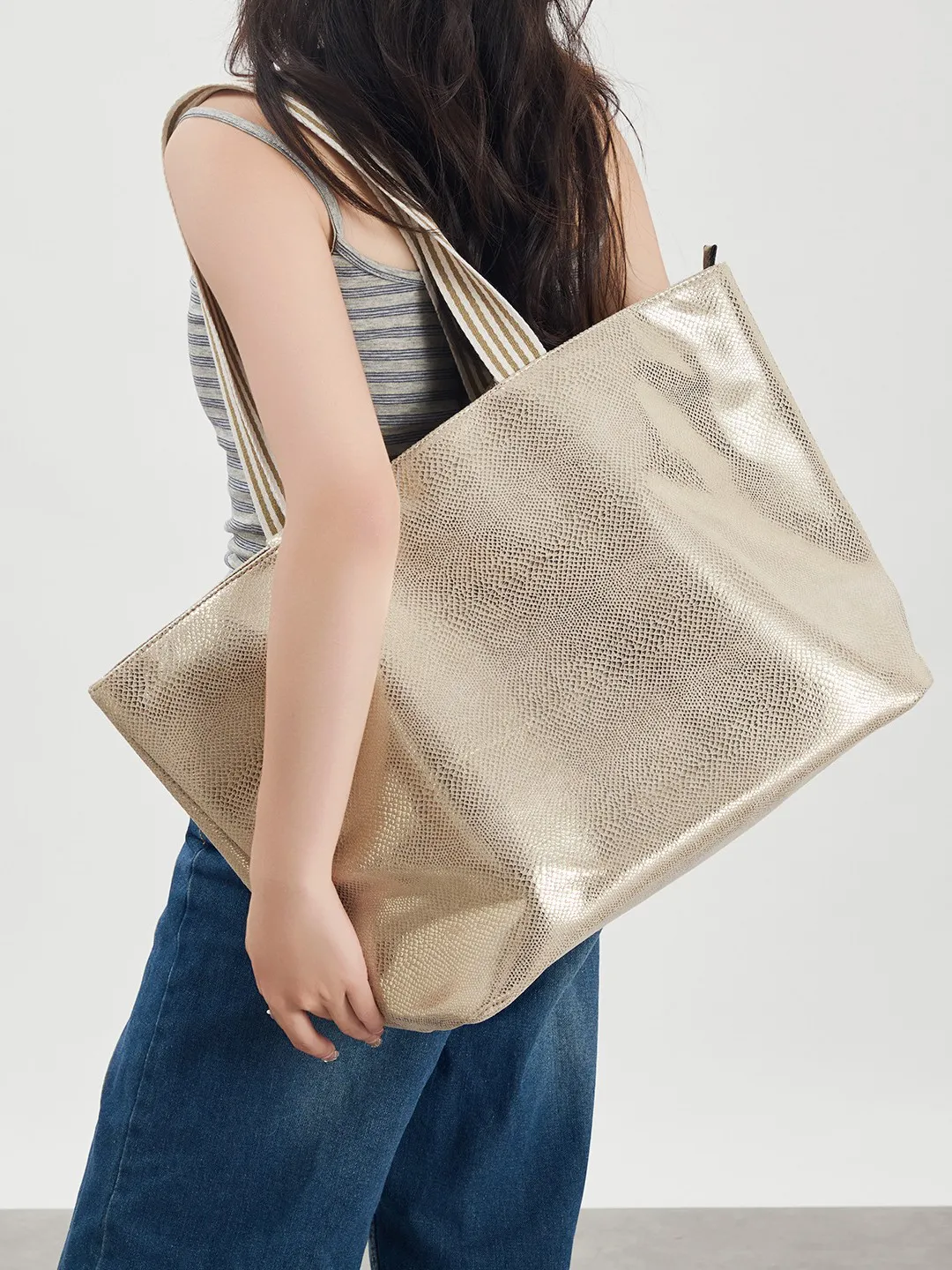 Minimalist Tote Bag | Large Capacity Travel Shoulder Bag