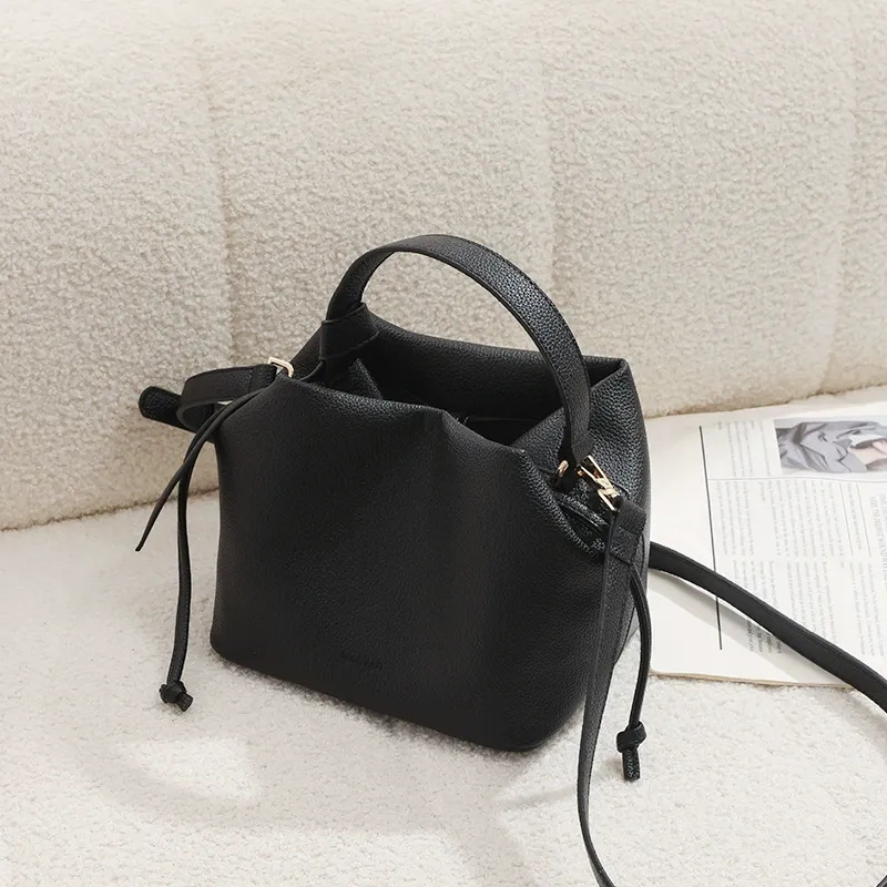 Leather-Textured Shoulder Bag | Versatile Commute Handbag
