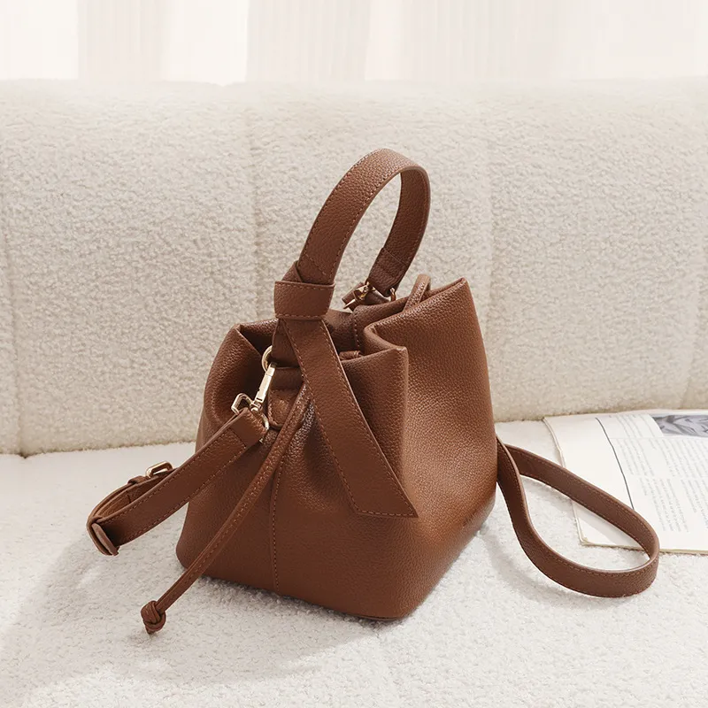 Leather-Textured Shoulder Bag | Versatile Commute Handbag