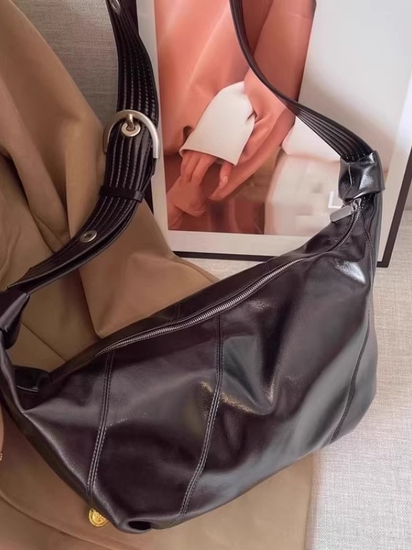 Waxed Leather Dumpling Tote | Vintage Large Shoulder Bag