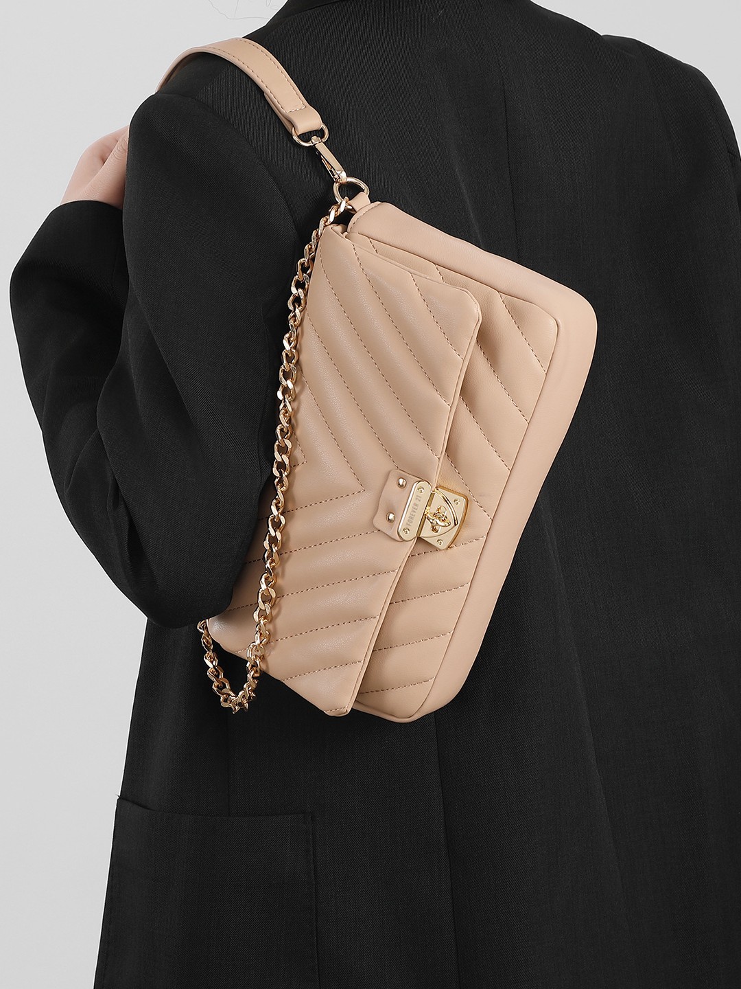 V-Quilted Small Square Bag | French Vintage Chain Shoulder Bag