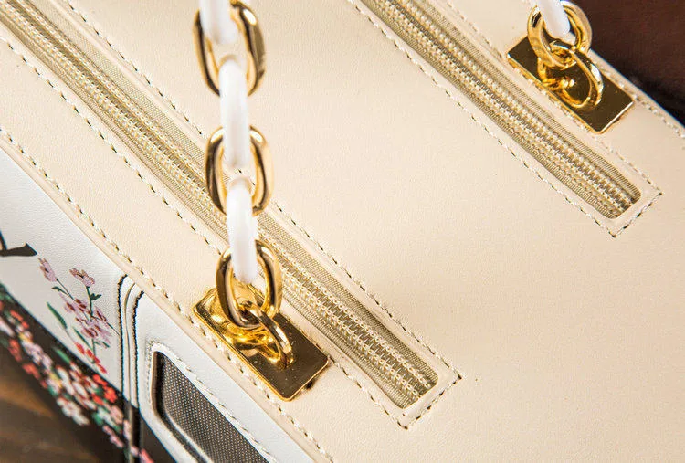 Retro Bus Shape Chain Handbag, Unique Irregular Printed Large Capacity Women Bag