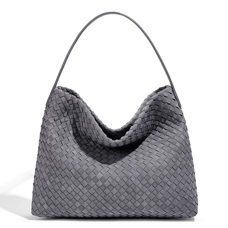 Matte Warm Gray (磨砂暖灰）